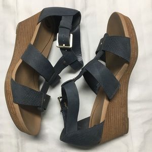 EUC Dr. Scholls: BARTON, OXIDE - Blue Sandals, Wedge Heel Women's Size US 8.5